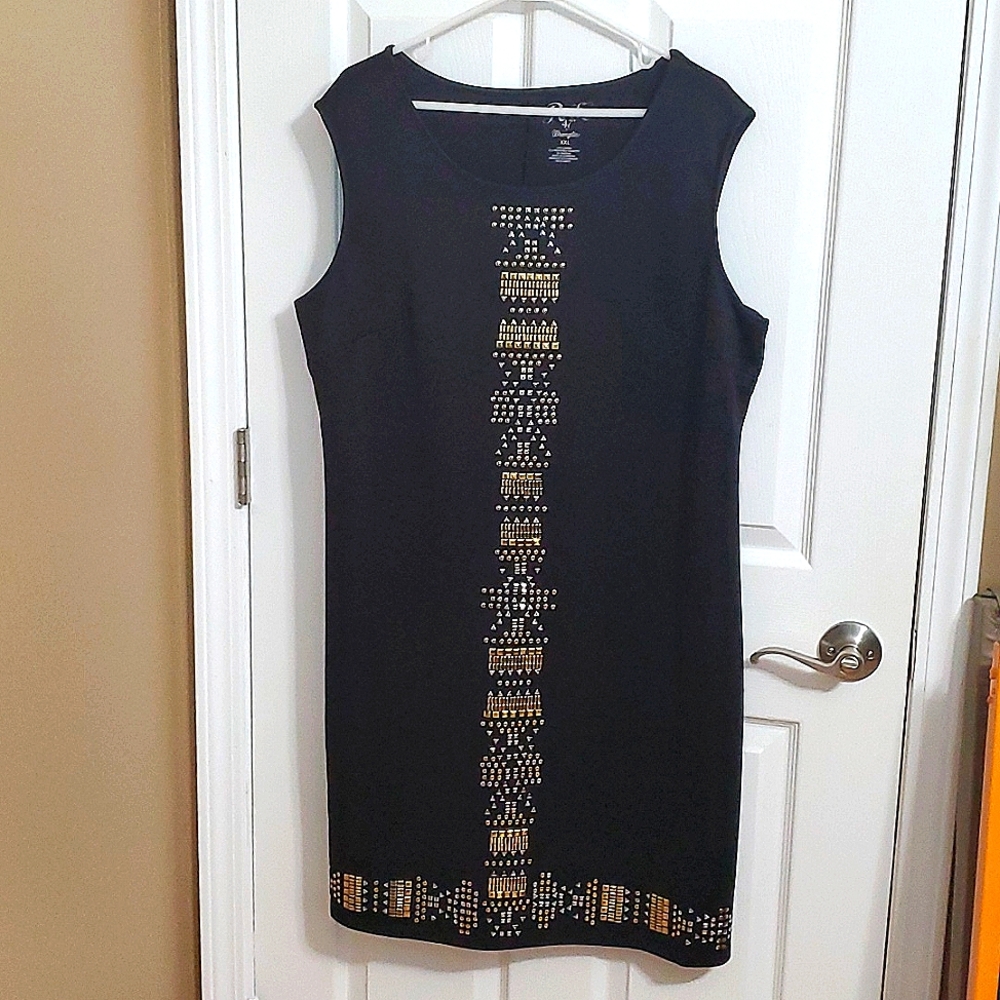 XXL Black Dress with Gold n Silver Pattern